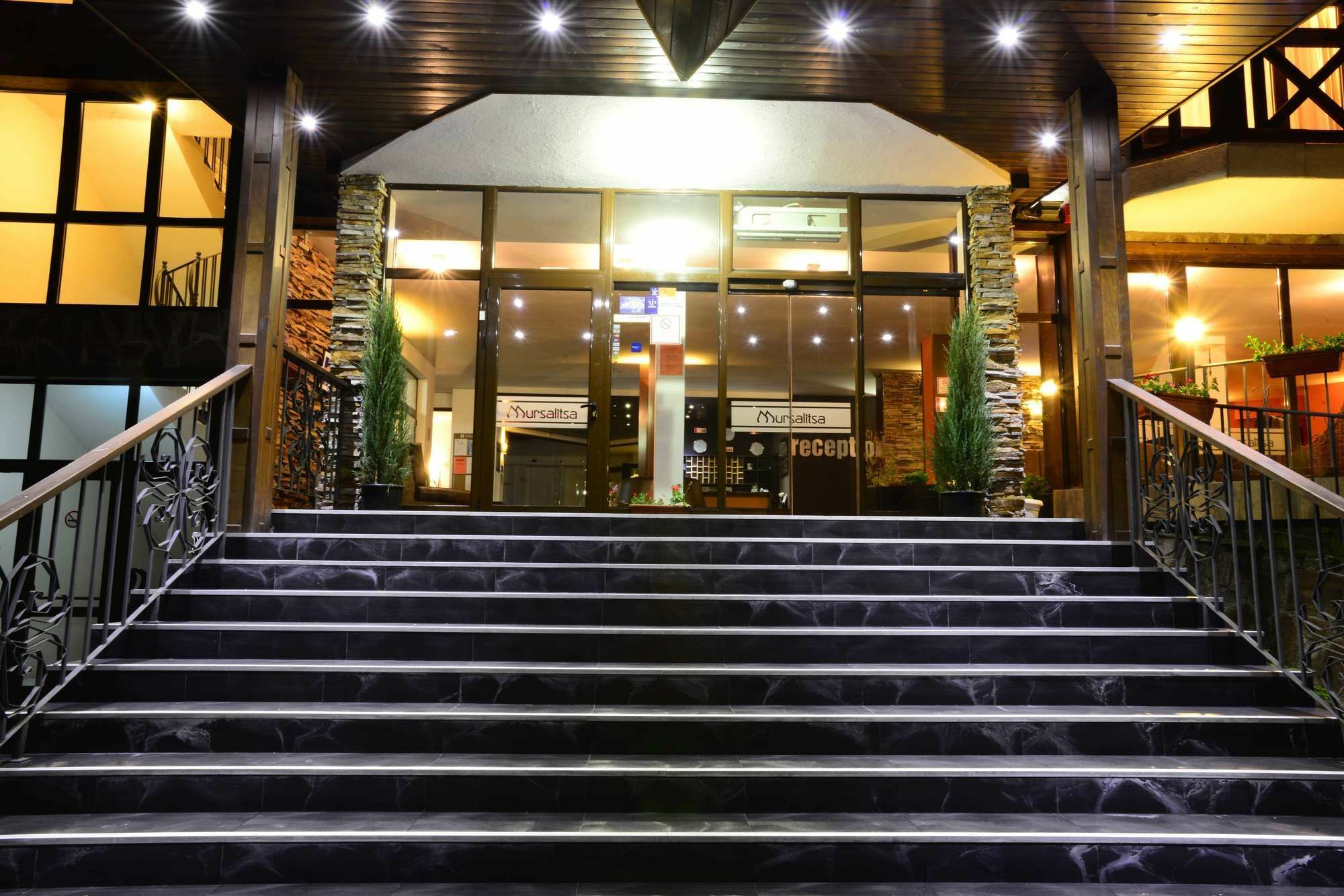Hotel Mursalitsa By Hmg بامبوروفو المظهر الخارجي الصورة